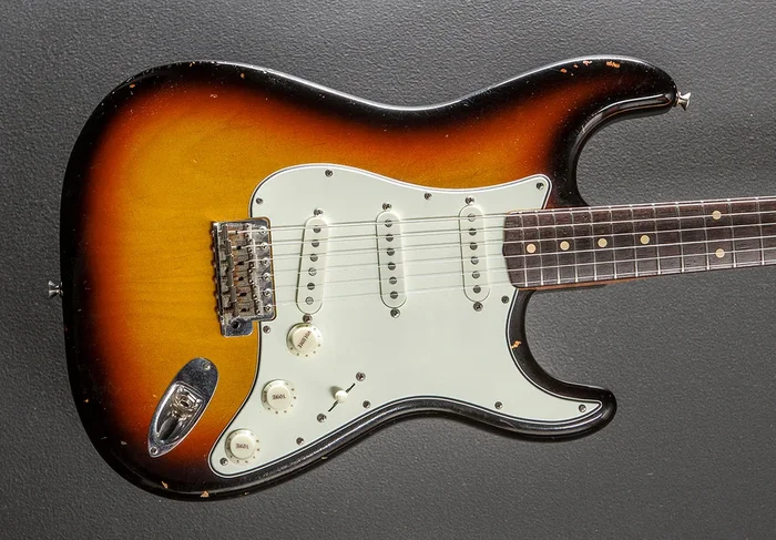 Used 1960 Closet Classic Strat ’99