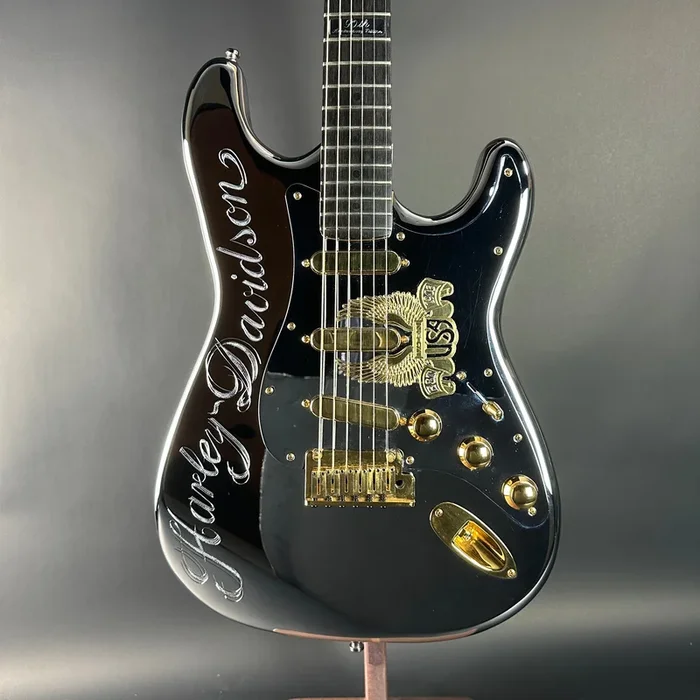Used 1993 Fender Custom Shop Harley Davidson Stratocaster w/case TSU23081