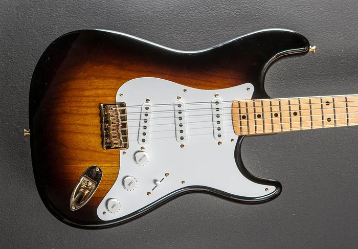 Used Limited Edition 1954 Deluxe Closet Classic Hardtail Strat ’24
