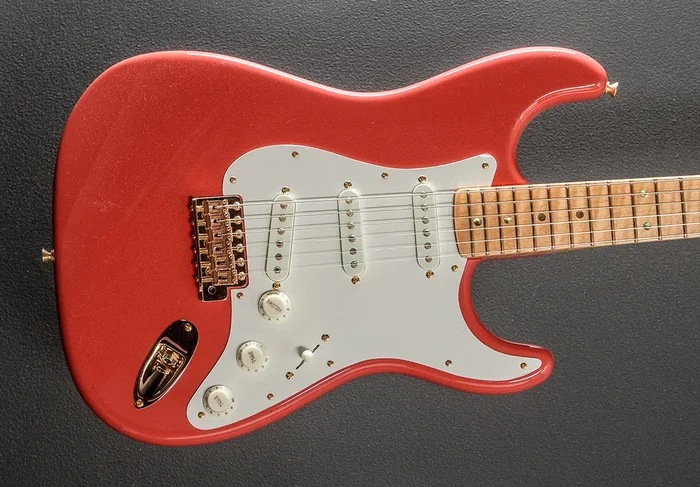 Used Limited Edition 70th Anniversary NOS Strat ’25