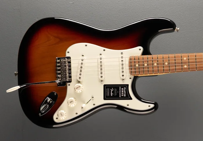 Used Player Stratocaster ’22