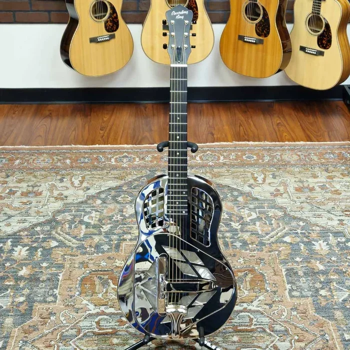 Used Recording King RM-991 Tricone Roundneck Resonator