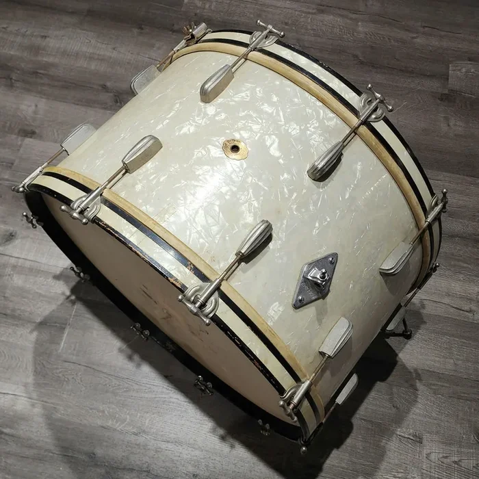 Used Vintage Slingerland Radio King Bass Drum 26×14 WMP – Good