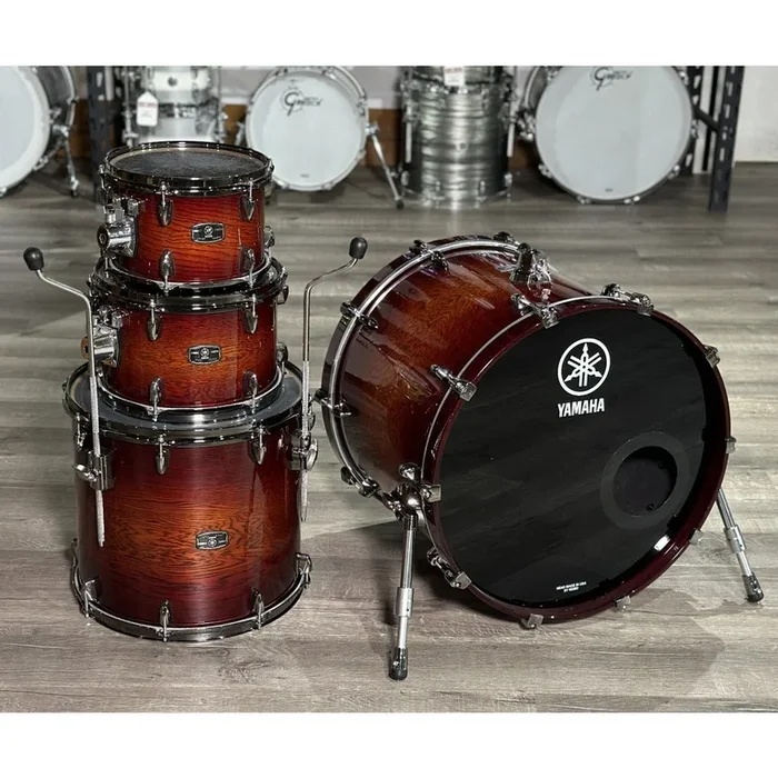 Used Yamaha Live Custom Oak 4pc Shadow Sunburst