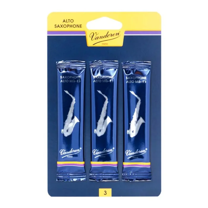 Vandoren Traditional Alto Sax Reeds – Size 2 – 3 pack