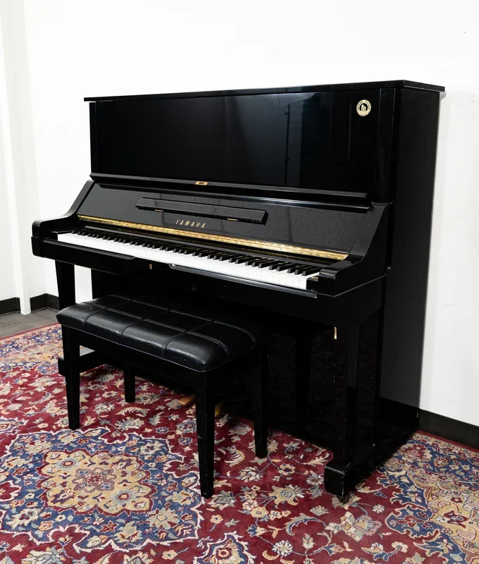Yamaha 50″ Upright Piano | Polished Ebony | SN: 2791670 | Used