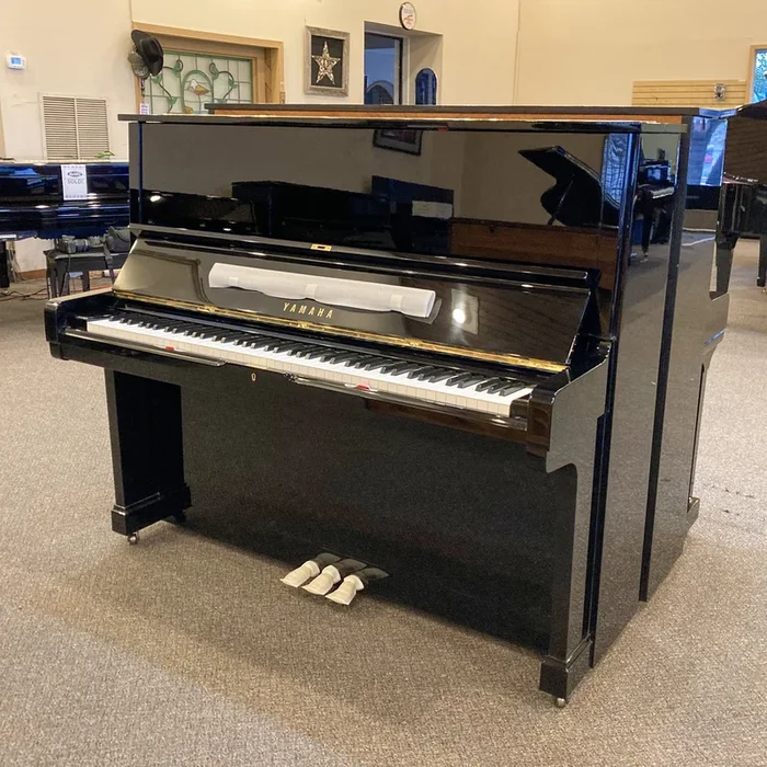 Yamaha U2M E/P 50″ Upright Piano